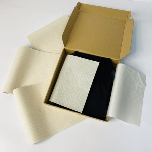 Giấy gói quần áo 27 gsm có in
